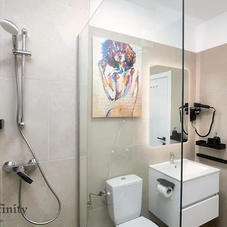 Apartament Topaz - Infinity Pool & *