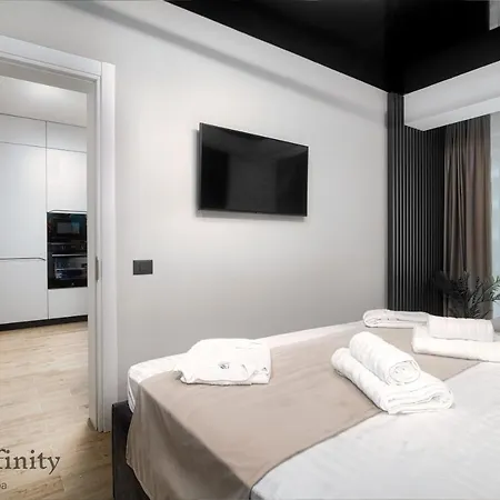 Apartament Topaz - Infinity Pool & Năvodari