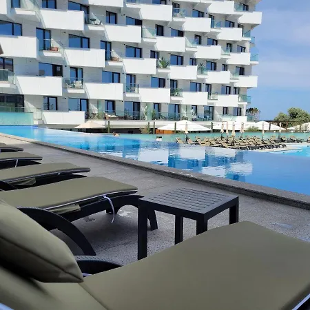 Topaz - Jacuzzi&sauna Infinity Năvodari