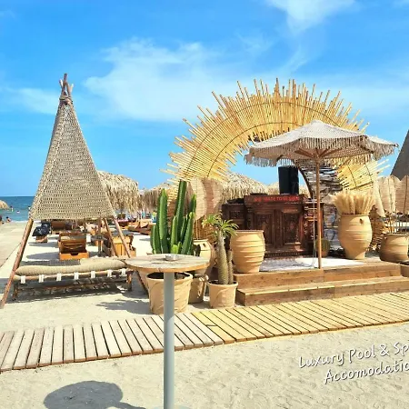 Topaz - Jacuzzi&sauna Infinity * Năvodari