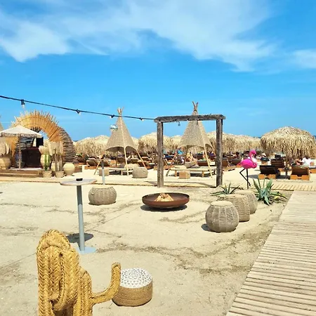 Appartamento Topaz - Jacuzzi&sauna Infinity Năvodari