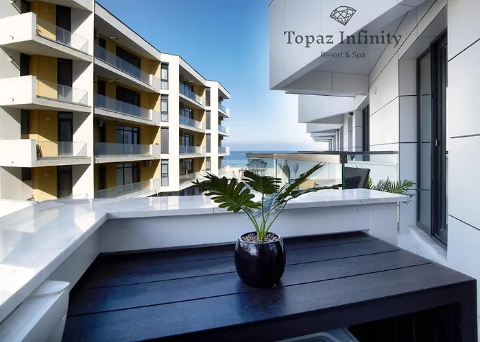 Apartament Topaz - Infinity Pool & *