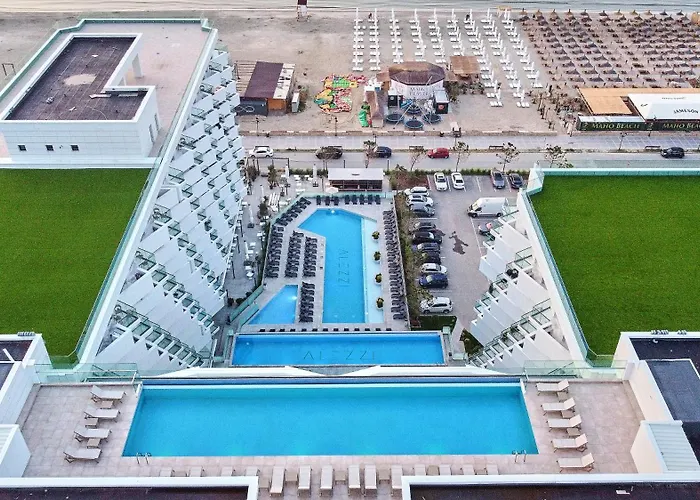 Apartament Topaz - Infinity Pool & Năvodari